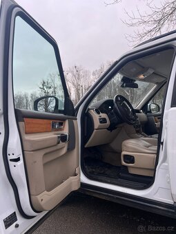 Land Rover Discovery 4 3.0 SDV6 HSE - 4