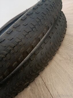 Pláště Bontrager SaintAnne 29x2.4 - 4