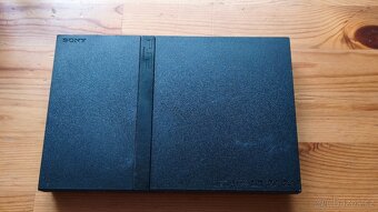PS2 Slim SCPH-75004 velmi dobrý stav - 4