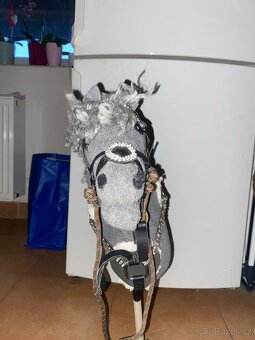 Hobby horse - 4