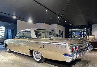 1962 Chevrolet Impala - 4