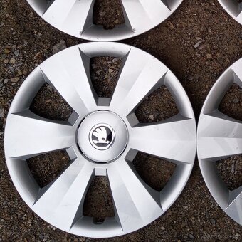 Poklice Škoda r15 č016 - 4