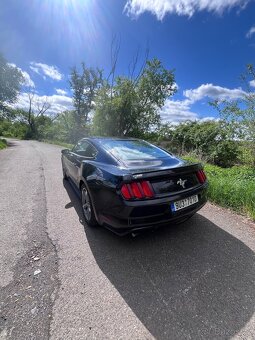 Ford Mustang, 3.7, V6, manuál - 4