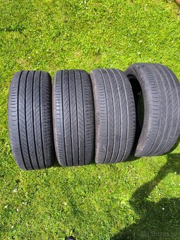 Continental UltraContact NXT 215/50R18 - 4