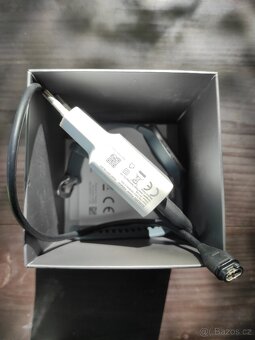 prodám hodinky Garmin Venu - 4