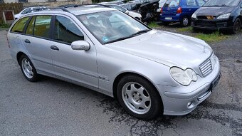 Mercedes c220 cdi 110kw rok 2005 face - 4
