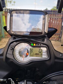 SUZUKI V-STROM 650 XT - 4