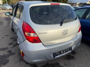 Hyundai i20 PBT 1.2i 57kW 86.000KM - Náhradní díly - 4