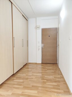Prodám byt 2+1 s lodžií,67m, Gagarinova, Sokolov - 4