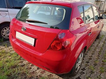 Kia Ceed 1.4 - servisované - Motor ko - STK do 01/2027 - 4