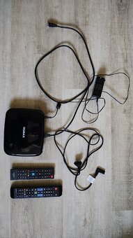 Smart TV Samsung UA-46EH5300 + SetTop Box DVBT2 - 4