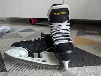 Brusle Bauer 4.0 EUR 37 23,5 cm - 4