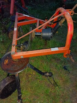 Prodám obraceč sena, píce - 4