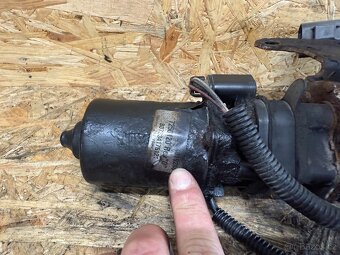 ELEKTRONICKÁ RUČNÍ BRZDA JAGUAR XF 24019280 / 7250120 - 4