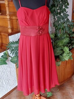 Nádherné plesové, společenské šaty - 4