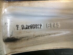 Nabízíme sadu použitých ALU disků Audi originál 8K0601025BA - 4