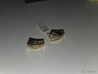 Zlate náušnice 2.25g - 4