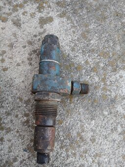 Zetor 25 dily - 4