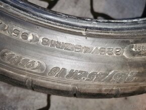 Letní sada Michelin 225/45 r18 a 255/40 r18 - 4