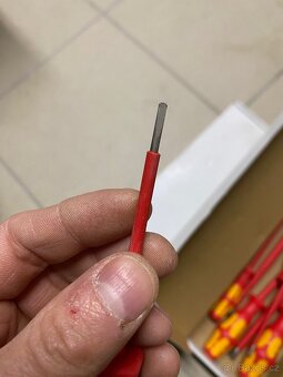 VDE Šroubováky WERA elektrikářské - 4