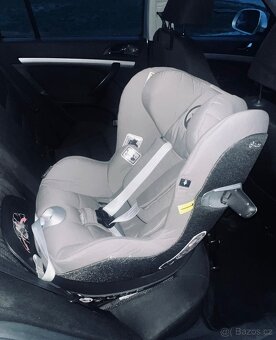 Cybex Sirona Z i-size i s bází - 4