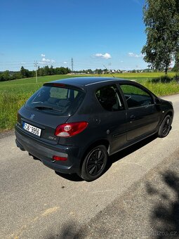 Peugeot 206+ - 4