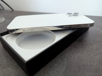 Apple 12 pro - 4