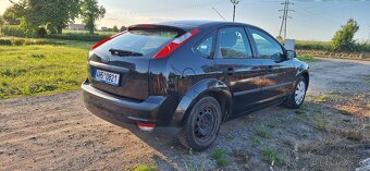 Ford Focus 1.8 benzin 2006 na náhradní díly nebo k opravě - 4