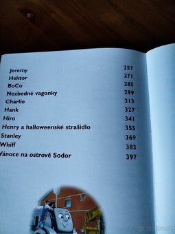 Super velká kniha mašinka Tomáš a jeho přátelé - 4