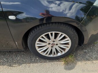 Fiat bravo 1,4 16 v klima r.v. 2011 - 4