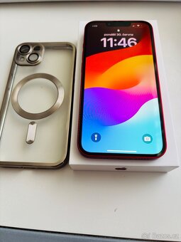 IPhone 13 red (Product) - 4