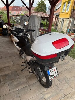 Honda Varadero XL125V - 4