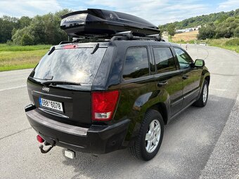 JEEP GRAND CHEROKEE 4x4 3.7 L V6 LAREDO dovoz USA - 4