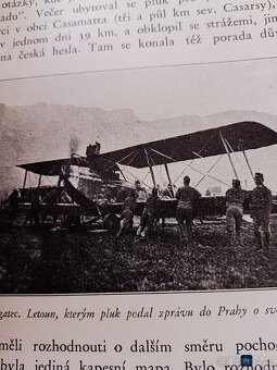 kniha TŘICÁTNÍCI SBORNÍK PRACÍ K 10. VÝROČÍ BOJŮ PĚŠÍHO PLUK - 4