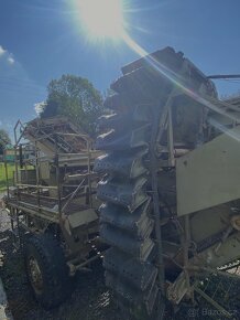 Bramborový kombajn Fortschritt E - 686 - 4