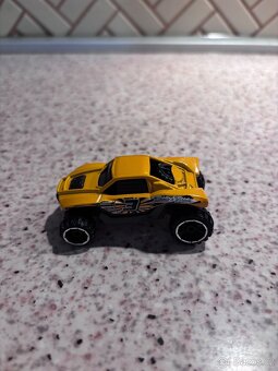 Auta Hot wheels - 4