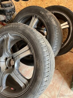 Prodám ráfky se zimními pneu - 4