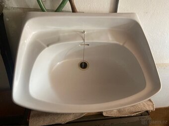 Umyvadlo cca 60x50cm - 4