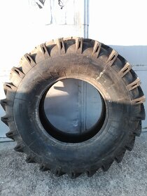 Pneu 400-610,15-24 nepoužité, kombajn - 4