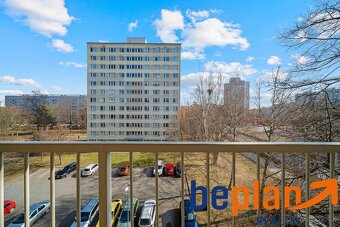 Prodej bytu 3+1 s obrovským potenciálem v žádané lokalitě Pa - 4