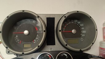 Budíky Volkswagen Peugeot Citroen Volvo jeep Audi - 4