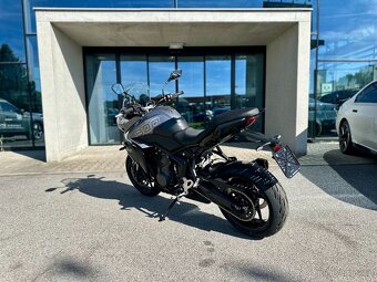 Nový Triumph Tiger Sport 800 - 4