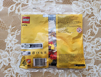 Lego Creator 30670 Jízda na Santových saních - 4
