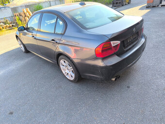 Bmw e90 330ix 190kw veškeré náhradní díly z vozu - 4