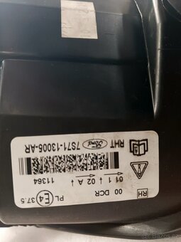 Přední světlo Mondeo - 4