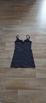 Dámské tílko - 2, velikost: S - 4