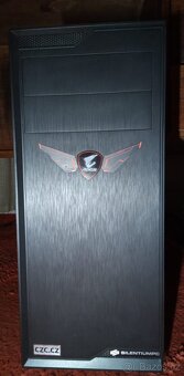 Prodám herní stolní p.c. AORUS - 4