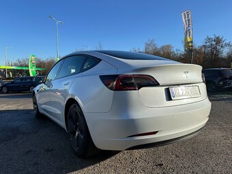 Tesla Model 3 2021 - 4