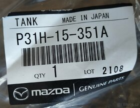 Nádržka chladicí kapaliny motoru Mazda CX-3 - 4