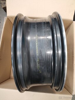 Prodám Hliníkový disk hyundai tuscon - 4